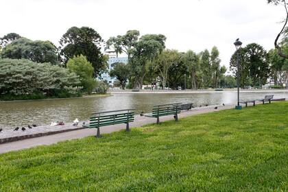 Parque Centenario, uno de los elegidos para entrenar y para el relax