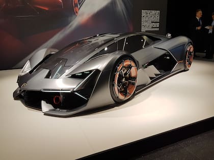 El Lamborghini Terzo Millenio tiene una silueta agresiva y futurista; además, podrá auto repararse