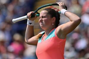 Jelena Ostapenko no lo pudo creer: ¿El peor saque de la historia del tenis profesional?