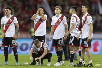 El lamento de River; el Millonario se despidió en Porto Alegre del principal objetivo de la temporada 
