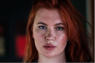 El lapidario descargo de Ireland, la hija de Alec Baldwin y Kim Basinger, contra sus padres