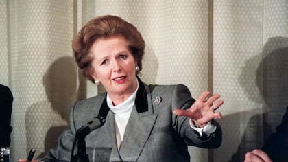 El largo gobierno de Margaret Thatcher contrasta con los efímeros mandatos actuales