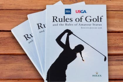 El libro con las reglas del golf