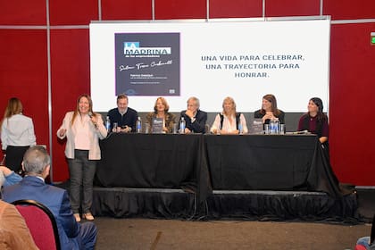 El libro "La madrina de los emprendedores" fue presentado este miércoles 6 de mayo en la Feria del Libro