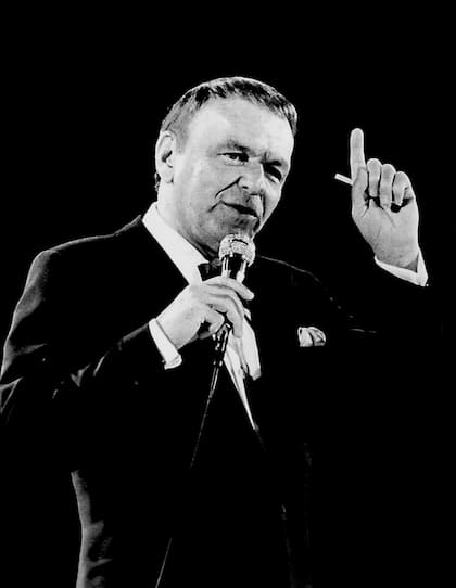 Sinatra hizo cuatro shows en el Sheraton y dos en el Luna Park, durante su única visita al país