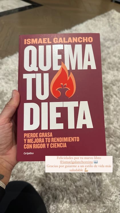 El libro que eligió Antonela (Foto: Instagram @antonelaroccuzzo)