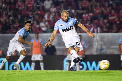 El capitán consiguió su primer título con la Academia