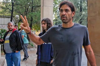 El cantante de La Mancha de Rolando dio su versión tras su pelea con un motociclista