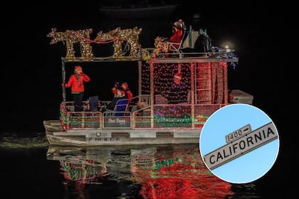 El Lighted Boat Parade se suspende en caso de mala condiciones climáticas y no se reprograma