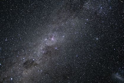 El límite de la Vía Láctea se ubica a unos 40.000 años luz del centro galáctico