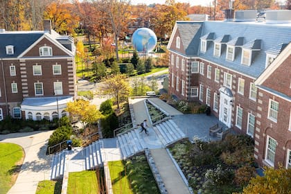 El listado del Wall Street Journal se centra principalmente en medir qué tan eficazmente una universidad prepara a sus estudiantes para lograr el éxito financiero