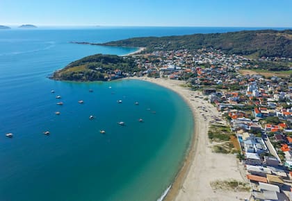 El litoral tiene playas extensas y muy bonitas