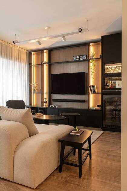 El living fue pensado cómodo en el uso cotidiano de a dos, pero también flexible para recibir invitados.