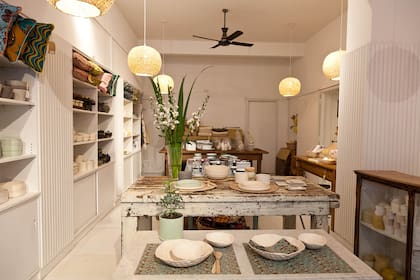 El local abre de lunes a sábados de 11 a 19. Después de visitarlo, se puede disfrutar de un paseo por San Telmo.