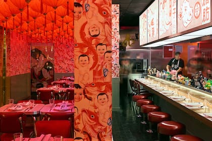 El local cuenta con cuatro espacios con identidad propia