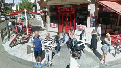 El local de pizza que fue asaltado ayer a la medianoche