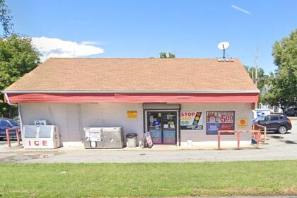 El local de Shop & Go de North East donde la mujer compró el boleto ganador