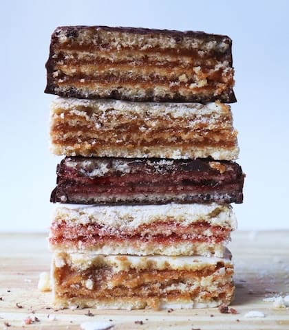 El local Don Abel, creador de la variante de la Torta Argentina en su versión alfajor