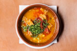 El locro es uno de los platos más pedidos de Doña Salta, gran exponente regional de la ciudad.