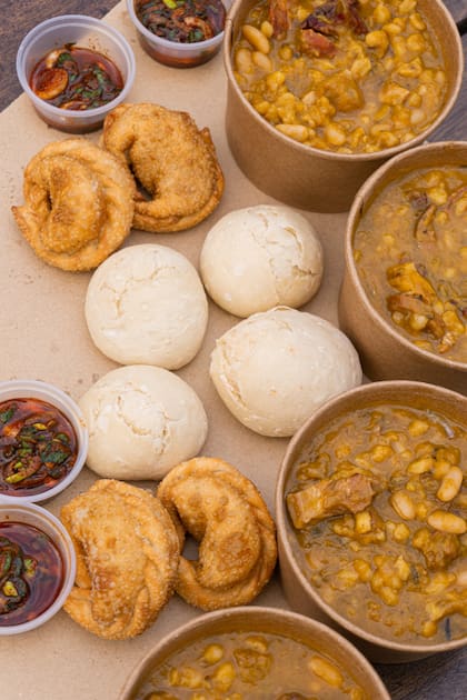 El locro patrio se convirtió ya es un clásico de Ribs al Río