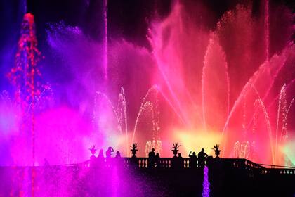 El Longwood Gardens cuenta con una variedad de eventos, entre ellos el de las fuentes de luces