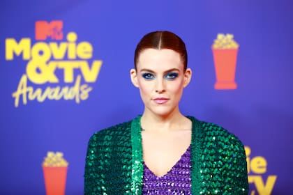 El look de la actriz Riley Keough no pasó inadvertido