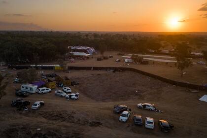 El lugar del festival de música que fue atacado por combatientes de Hamas cuatro días antes, a pocos kilómetros de la frontera con Gaza en el kibutz Be'eri, Israel, el 11 de octubre de 2023.