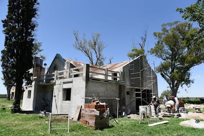 El lugar donde se están construyendo las instalaciones para el tambo robotizado