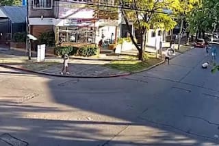 Habló el vendedor ambulante al que defendió el repartidor antes de ser asesinado en Moreno