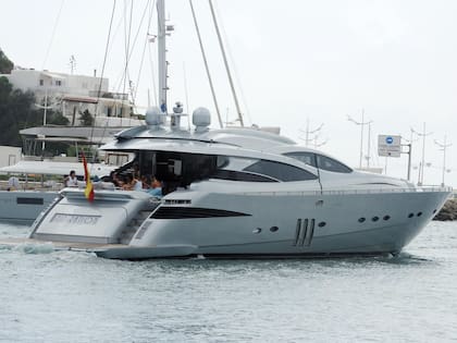 El lujoso yatch Inspiration, modelo Pershing 90, es uno de los más distinguidos del astillero italiano, de 27,4 metros de eslora