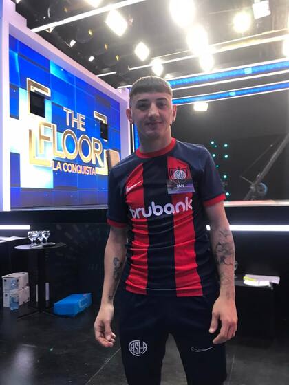 El lunes Ian ganó un auto cero kilómetro en Los 8 escalones