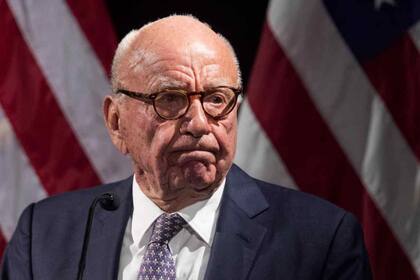 El magnate de los medios Rupert Murdoch perdió US$165 millones por causa de Theranos