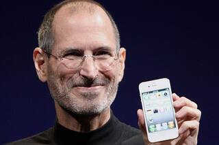 La razón por la que Steve Jobs siempre vestía un sweater de cuello alto negro