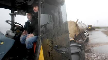 El mal clima afecta a buena parte de las cuencas lecheras de Santa Fe y Córdoba