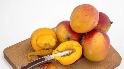 El mango es una de las frutas que integran el grupo de los carbohidratos saludables