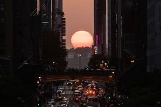La hora exacta del fenómeno que alinea el sol con las calles de Nueva York