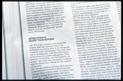 El manifiesto de Ted Kaczynski, publicado completo en The Washington Post el 19 de septiembre de 1995 por pedido de la procuradora general, Janet Reno, y el FBI, en la esperanza de que Unabomber cumpliría así su promesa de detener los atentados explosivos que había ejecutado durante 17 años