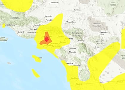 El mapa interactivo de AirNow muestra las zonas consideradas insanas (rojo), nocivas para grupos sensibles (naranja) y con riesgo moderado (amarillo)
