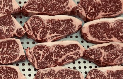 El marbling es la grasa que se encuentra dentro de la masa muscular que le da terneza, jugosidad y sabor diferente a los cortes del resto de las razas