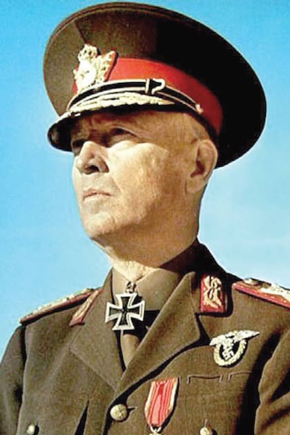 El Mariscal Ion Antonescu se autoproclamó Conducator