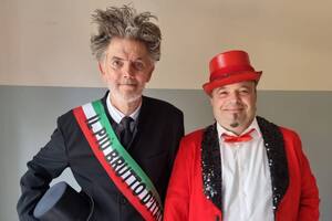 El más feo de Italia junto al presidente del Club de los Feos 2024
