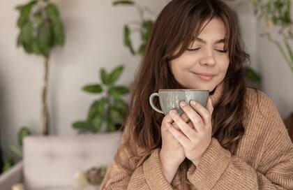 El matcha es conocido por su amplia gama de posibles beneficios para la salud Foto: Freepik.