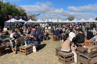 Masivo festival solidario a orillas del río, en San Isidro