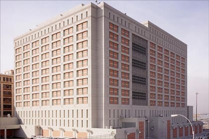 El MDC de Brooklyn, en Nueva York, fue objeto de varias denuncias por condiciones "inhumanas" en el pasado