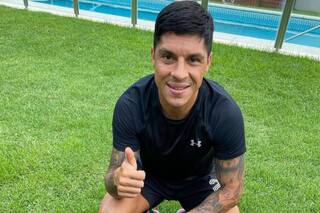 La despampanante torta de cumpleaños de Enzo Pérez