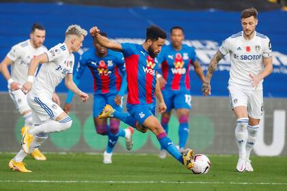 El remate del mediocampista inglés de Crystal Palace, Andros Townsend