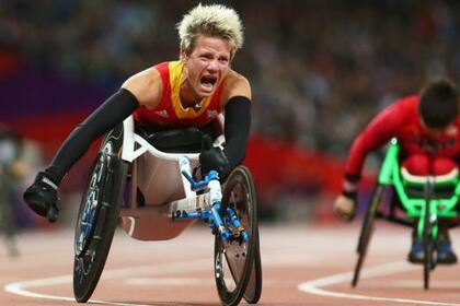 Vervoort celebra luego de ganar la prueba femenina de los 100 metros, el 5 de septiembre de 2012, en los Juegos Paralímpicos de Londres 2012