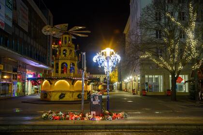 El memorial a las víctimas del ataque al mercado navideño de Magdeburgo, Alemania, el 23 de diciembre del 2024. (Klaus-Dietmar Gabbert/dpa via AP)