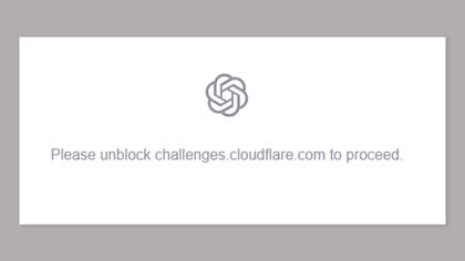 El mensaje de error que recibían los usuarios de ChatGPT: "Por favor, desbloquee los desafíos en cloudflare.com para continuar".
