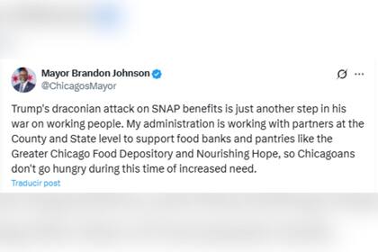 El mensaje de Johnson a los residentes de Chicago sobre los fondos de asistencia nutricional